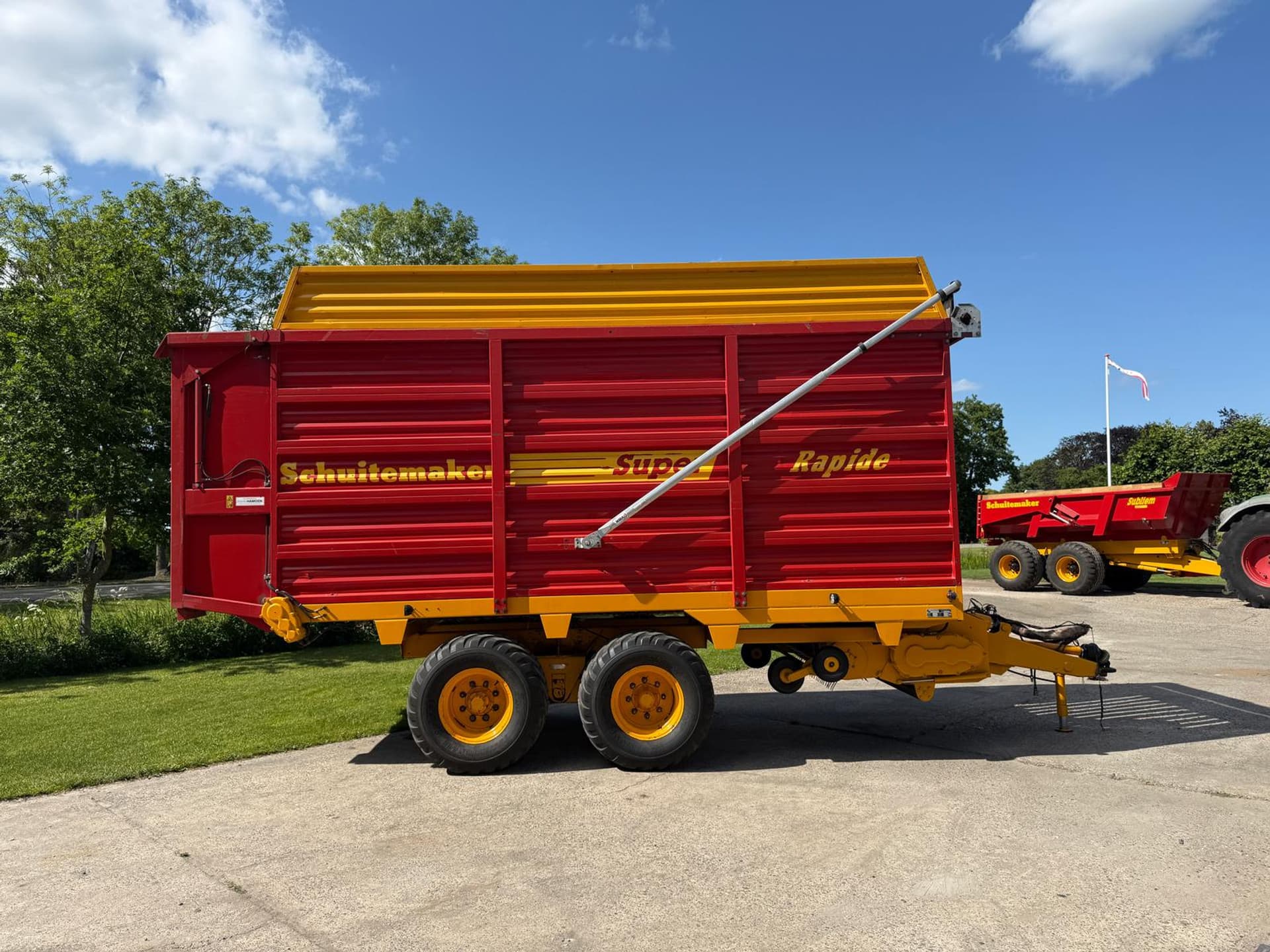 Schuitemaker Rapide S 125 Ladewagen Opraapwagen Afdeksysteem Rotor invoer Stalvoedering Stal voeren Silage Grass Snijwagen